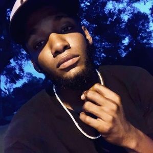 Meet your Posher, Davon